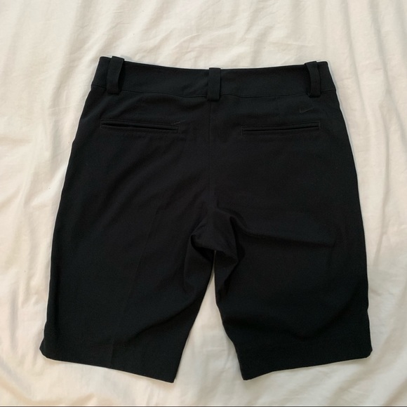 Nike Golf Shorts - Picture 3 of 4